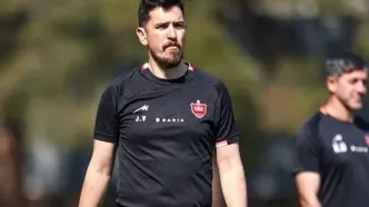 مربی پرسپولیس در عمان گیر افتاد!