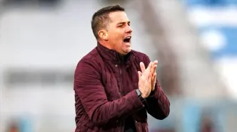 اوسمار و خارجی‌های پرسپولیس در راه ایران