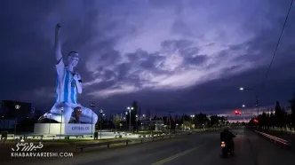 آرژانتینی‌ها برای اسطوره سنگ تمام گذاشتند؛ رونمایی از مجسمه غول‌پیکر ۲۶ متری مسی +عکس و ویدیو