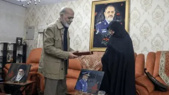 دیدار فرمانده قرارگاه خاتم با خانواده شهیدان نصیرزاده، وزیر فقید دفاع و دره‌باغی، معاون ستاد کل نیروهای مسلح