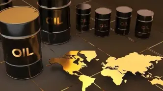 کاهش بیش از ۲ درصدی قیمت جهانی نفت در واکنش به امضای توافق موقت میان ایران و آمریکا