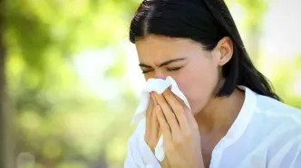 چرا در گرمای تابستان هم سرما می‌خوریم؟ راز بیماری‌های فصلی در هوای داغ