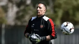 مربی تیم فوتبال پرسپولیس وارد تهران شد