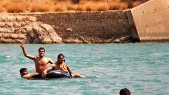 تصاویر؛ آب‌تنی تابستانی در خوزستان