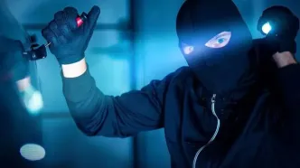 لحظه سرقت از یک گیم نت در پرند