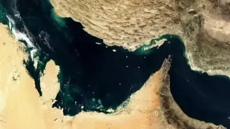تعلیق عملیات تخلیه ۱۱ هزار دریانورد از تنگه هرمز