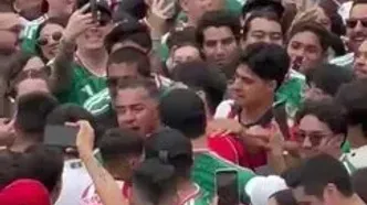 ویدئو: جنون و پایکوبی هواداران مکزیک پس از شکار اولین گل جام