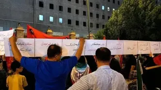 انتقاد فعال سیاسی اصولگرا از فراخوان 16 نماینده مجلس در اعتراض به مذاکره با آمریکا/ همیشه در اقیانوس هپروت غوطه می خوریم
