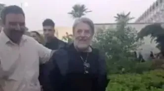 حضور قیصر خواننده در تجمع میدان امام حسین/ ویدئو