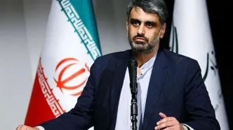 دست روی ماشه، همان دست مذاکره‌کننده و پرچم‌دار خیابان است