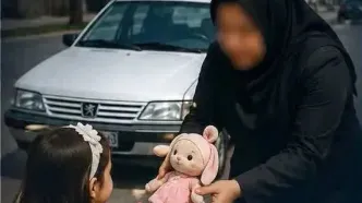 شگرد فریبنده دو زن سارق؛ سرقت از کودک با هدیه عروسک