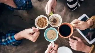 آخرین فنجان قهوه را چه ساعتی بنوشیم؟