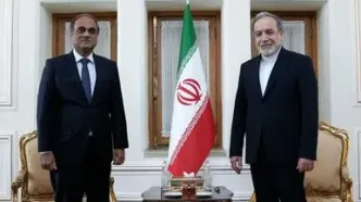 سفیر جدید پاکستان استوارنامه خود را به عراقچی تقدیم کرد