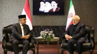 قالیباف: کسی می‌تواند با آمریکا مذاکره کند که آماده جنگ باشد