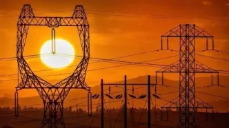با دستور پزشکیان برق صنایع در مرداد و شهریور قطع نمی‌شود