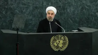 روحانی: از سال ۱۴۰۰ تا پایان عمر مبارک رهبر شهید، حدود ۳۵ نامه خدمتشان فرستادم/ در مراسم افطار سال ۱۴۰۳ به من با لحن شوخی گفتند نامه‌های شما به دستم می‌رسد و گاهی ۱۴–۱۳ صفحه مفصل می‌نویسید/گفتم آقا اگر ۶–۵ صفحه باشد خوب است؟ فرمودند خیلی خوب است