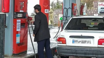وضعیت پمپ‌بنزین‌های تهران در ایام وداع و تشییع پیکر رهبر شهید / سوخت هواپیماهای حامل هیات‌های خارجی تامین شده است