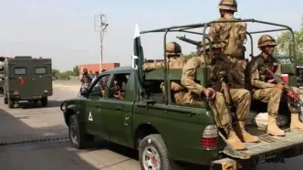 بمب‌گذاری انتحاری در بلوچستان پاکستان ۲۰ کشته و زخمی برجای گذاشت