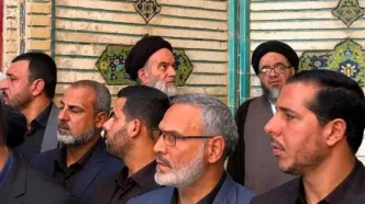 حضور فرزندان آیت‌الله سیستانی در مراسم وداع با رهبر شهید