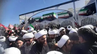 تشییع پیکر رهبر شهید در مشهد آغاز شد