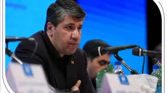 تاکید مدیرعامل بانک صادرات ایران بر ارتقای خدمات بانکی