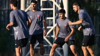 روند تکمیل کادر فنی پرسپولیس؛ بدنسازی یونانی فردا به ایران می‌رسد