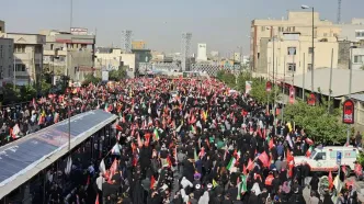بدرقه تاریخی رهبر شهید از مصلی تا میدان آزادی