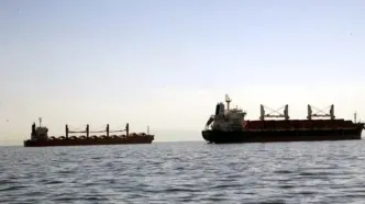 ۲ نفتکش سعودی مجبور به تغییر مسیر در دریای سرخ شدند