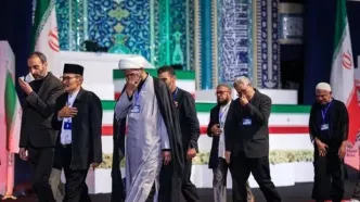 تفسیر جالب رسانه غربی از مراسم تشییع رهبر شهید انقلاب