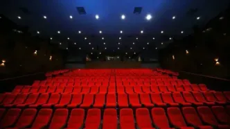 اکران فیلم جدید سروش صحت از ۲۴ تیر/ پخش مسابقات فوتبال در سینماها بلامانع است