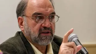 واکنش عبدالکریم سروش به حمله تندروها علیه محمد خاتمی: کاسب جنگ هستند