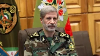 تا آخرین قطره خون از خاک پاک ایران دفاع می‌کنیم