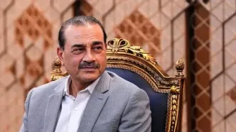 لحظه ورود عاصم منیر به تهران برای مراسم امروز