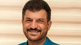 آوازخوانی محمود شهریاری با عشوه و طنازی و آهنگ حمیرا / ابوطالب از خنده منفجر شد