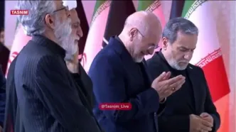 تصویر گریه‌های شدید قالیباف در مراسم تشییع رهبر انقلاب