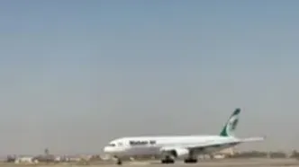 پیکر رهبر شهید در راه مشهد