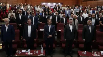 بختیاری: سیاست‌گذار میان «پارادایم بقا» و «پارادایم رشد» قرار گرفته است/رئیس کل بانک‌ مرکزی: شوک‌های بیرونی نباید به بحران‌های ماندگار تبدیل شوند