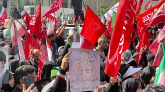 تصاویر؛ دست‌نوشته‌ها و پلاکاردها در مراسم تشییع رهبر شهید