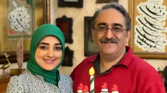 از پیانو و کتابخانه بزرگ تا فرش لاجوردی و مبلمان شیک؛ جزئیات دکوراسیون خانه ستاره سادات قطبی و شهرام شکیبا مجریان برنامه هلال