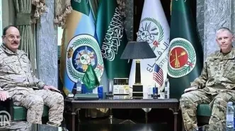 دیدار فرمانده نیروی هوایی عربستان و معاون فرمانده سنتکام