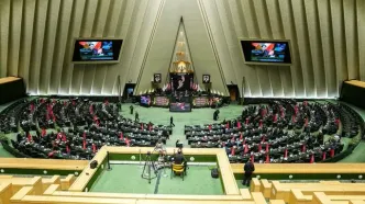 تشکیل جلسه صحن در بستر فضای مجازی یا خارج از بهارستان در مواقع اضطرار با تشخیص هیأت رئیسه