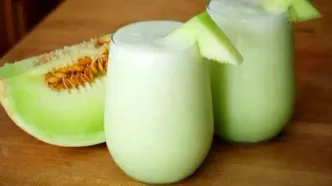 شیک موز و طالبی؛ نوشیدنی خنک و خوشمزه مخصوص روزهای تابستان