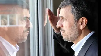 حضور احمدی نژاد در مراسم بزرگداشت رهبر شهید انقلاب/ ویدئو
