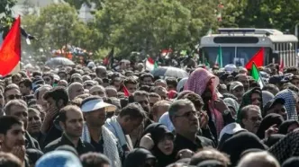 آیین تشییع پیکر مطهر آقای شهید ایران آغاز شد