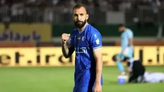 چشمی بدون قرارداد با استقلال تمرین کرد