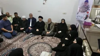 ابلاغ سلام رئیس جمهور به خانواده شهیدان سردارپور و تاج بخش در گتوند