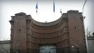 فرانسه دیپلمات‌هایش را از تهران خارج کرد