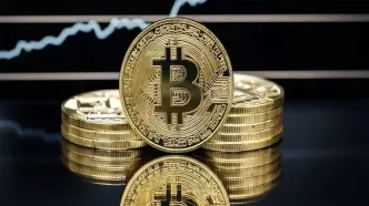 سقوط بیت‌کوین به زیر ۶۲ هزار دلار پس از فروش دارایی مایکرواستراتژی