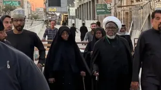 حضور شیخ ابراهیم زکزاکی در مراسم تشییع مردمی رهبر شهید انقلاب در نجف اشرف