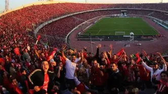 خبر خوش برای هواداران پرسپولیس؛ خداداد عزیزی در تراکتور ماندنی شد